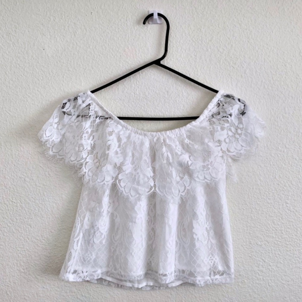 hollister off-the-shoulder blouse